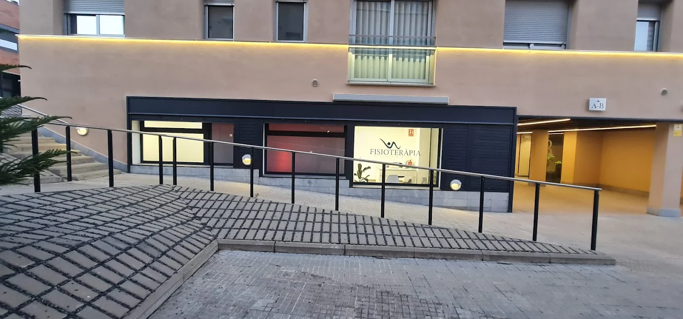 Accés